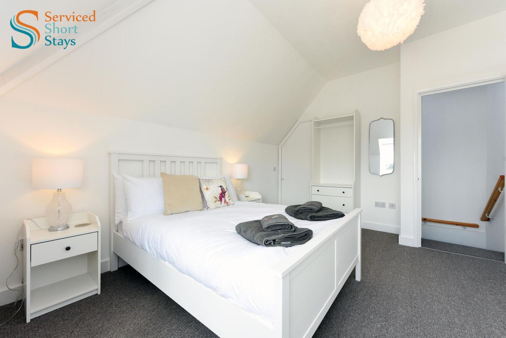 Bella, Two Bedroom Apartment Close To The Beach Маргейт Екстериор снимка